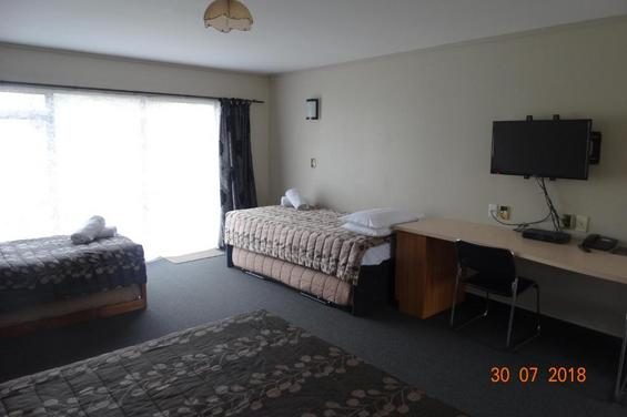 Large Studio Unit