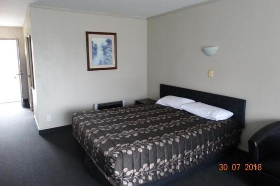 Large Studio Unit