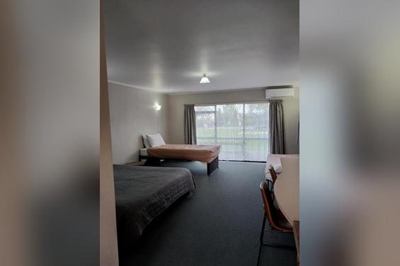 Large Studio Unit